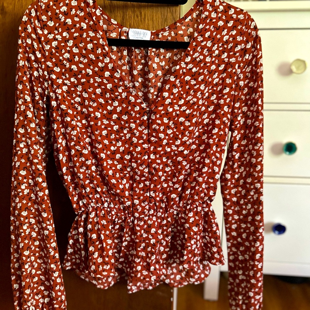 Women’s fall long sleeve blouse floral